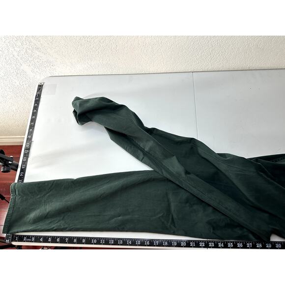 AG The Prima Mid-Rise Cigarette Pants Women’s 30R Forest Green Stretch Velvet - Picture 14 of 15